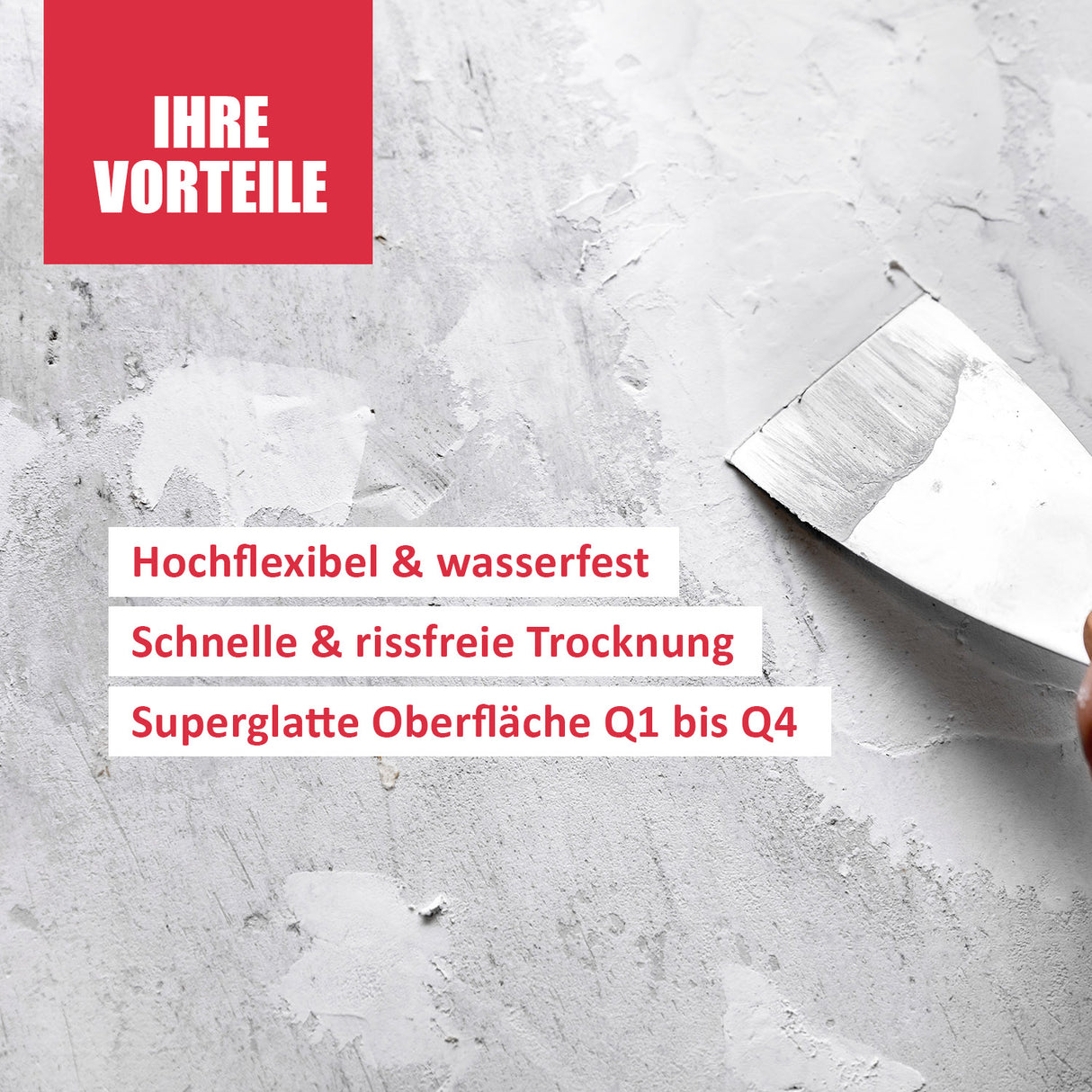 Spachtel auf weißer Oberfläche, Text.