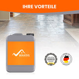 Kanister auf Fliesenboden, BEKATEQ-Logo.