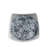 Silbernes Hologramm-Glitter in Schale.