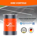 Farbeimer auf Asphalt mit Logos.